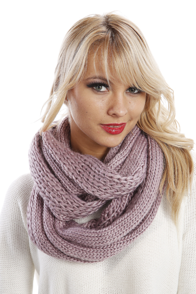 Růžová kruhová (tunel) šála