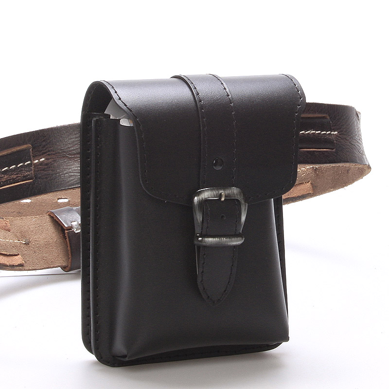 Pánská černá kožená kapsa na opasek - Greisi Gerr