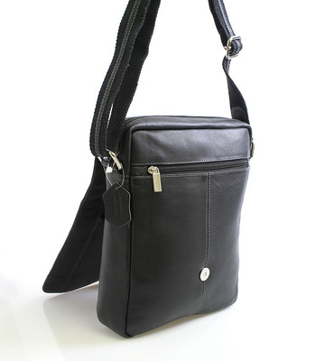 Černá luxusní kožená taška IG701