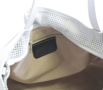 Bílá perforovaná kožená kabelka ItalY 11041