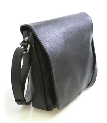 Černá taška přes rameno Bobby Black 1018