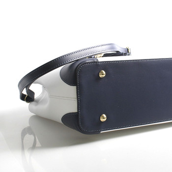 Bílo modrá luxusní kožená kabelka ItalY Roderica