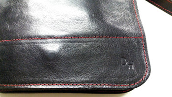 Černá luxusní kožená taška přes rameno Kabea Luxor-T