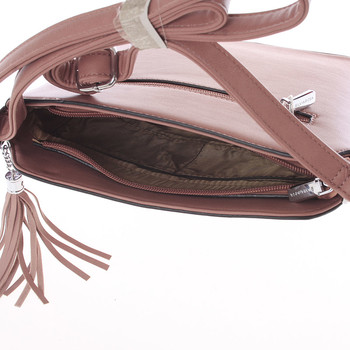 Elegantní růžová crossbody kabelka s přívěskem - Silvia Rosa Kait