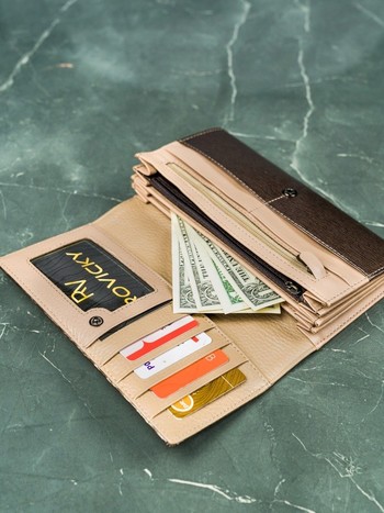 Dámská peněženka kožená lakovaná pískově šedá - Cavaldi H201