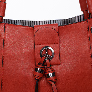 Módní dámská kabelka přes rameno červená - MARIA C Deborah