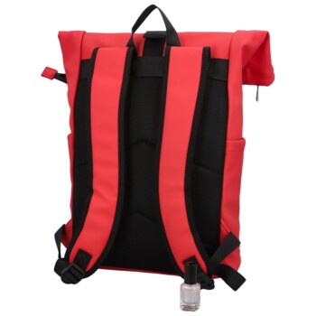 Batoh červený - Daniel Ray Octavius