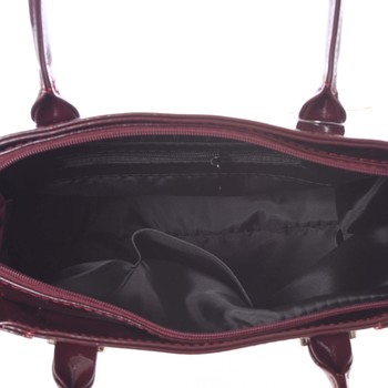 Dámská lakovaná vínová kabelka se vzorem - Annie Claire 7081