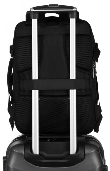 Batoh černý - Peterson Thais