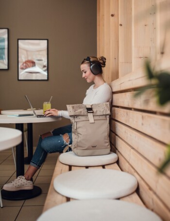 Městský batoh béžový - Vuch Virion Dotty