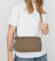 Dámská crossbody kabelka taupe - Mustang Felisha