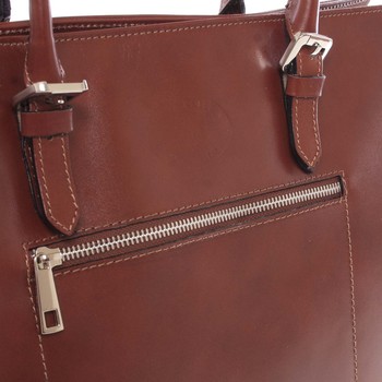 Moderní a elegantní dámská kožená kabelka hnědá - ItalY Madelia