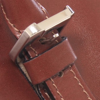 Moderní a elegantní dámská kožená kabelka hnědá - ItalY Madelia
