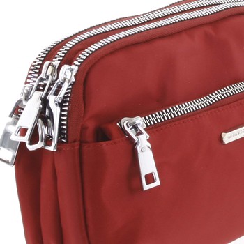 Stylová malá dámská crossbody kabelka tmavě červená - David Jones Lizbeth